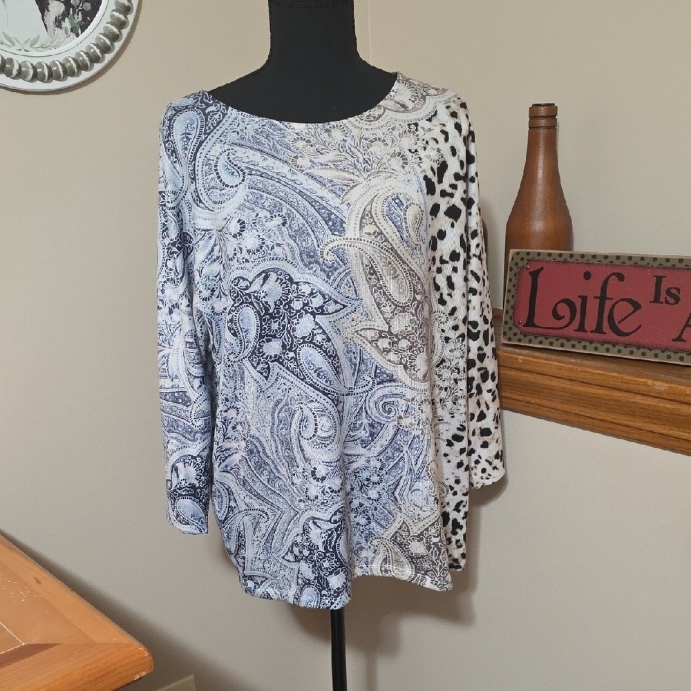 Chico's Black and White Paisley Animal Print Long Sleeve Top